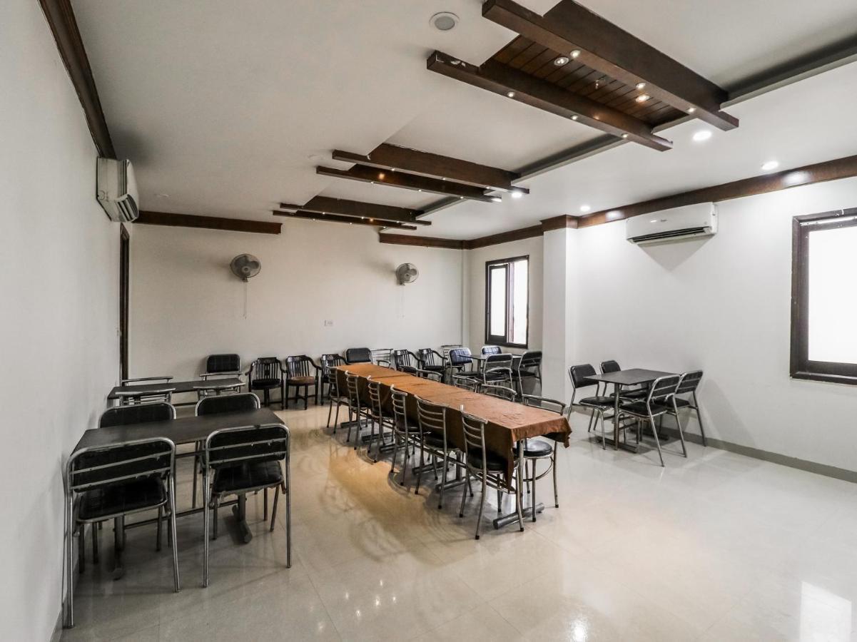 Oyo 1977 Hotel Grand Galaxy Amritsar Exteriér fotografie