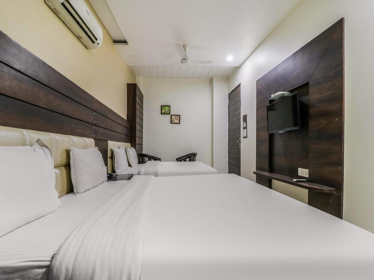Oyo 1977 Hotel Grand Galaxy Amritsar Exteriér fotografie