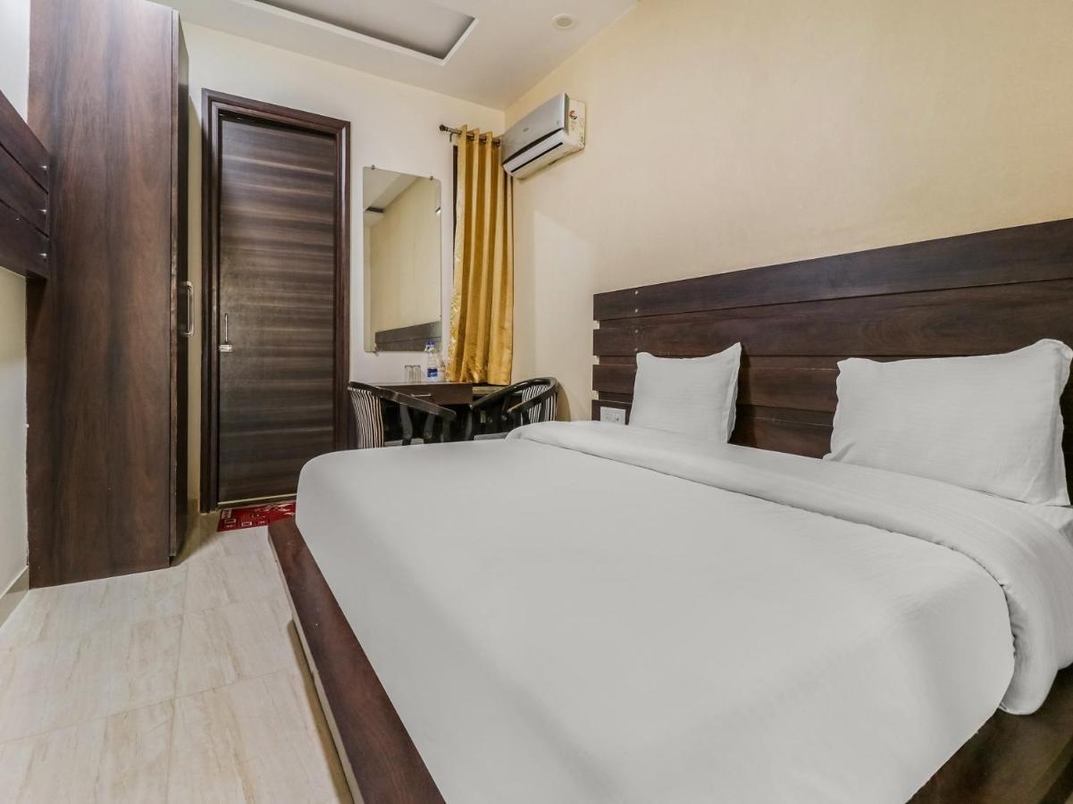 Oyo 1977 Hotel Grand Galaxy Amritsar Exteriér fotografie