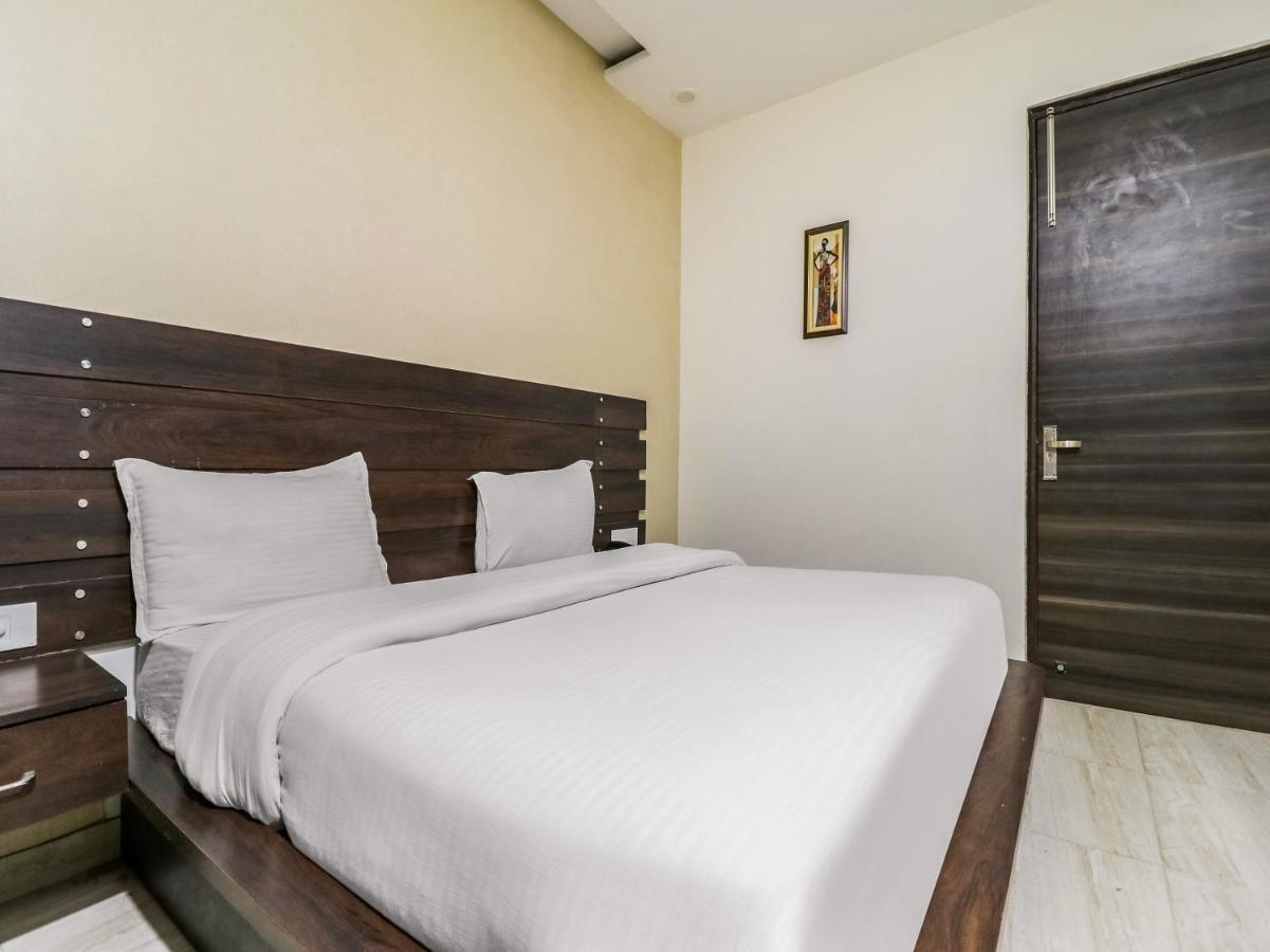 Oyo 1977 Hotel Grand Galaxy Amritsar Exteriér fotografie